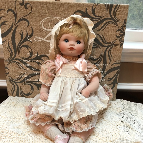 the hamilton doll collection